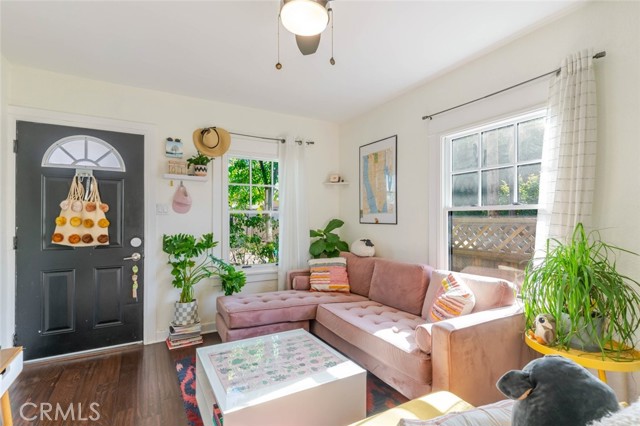 Detail Gallery Image 9 of 28 For 715 Nolden, Los Angeles,  CA 90042 - 2 Beds | 1 Baths