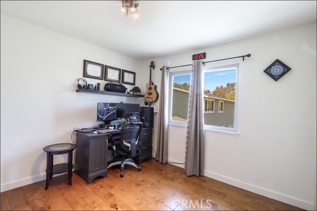 23068 Via Cereza, Mission Viejo CA: https://media.crmls.org/medias/36a36f6f-f28d-40f5-baf2-ff735a9e5eb2.jpg