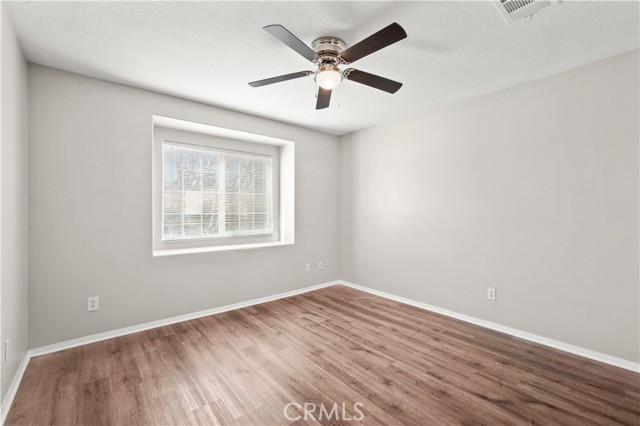 Detail Gallery Image 22 of 41 For 13229 Great Falls, Victorville,  CA 92395 - 3 Beds | 2 Baths