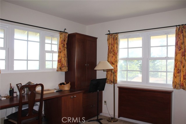 Detail Gallery Image 16 of 41 For 1909 Pineridge, Cambria,  CA 93428 - 2 Beds | 2 Baths