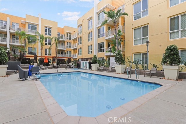 Detail Gallery Image 35 of 39 For 21301 Erwin St #416,  Woodland Hills,  CA 91367 - 2 Beds | 2 Baths
