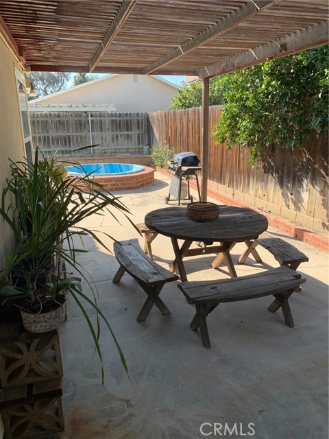 345 Otono Court photo 4