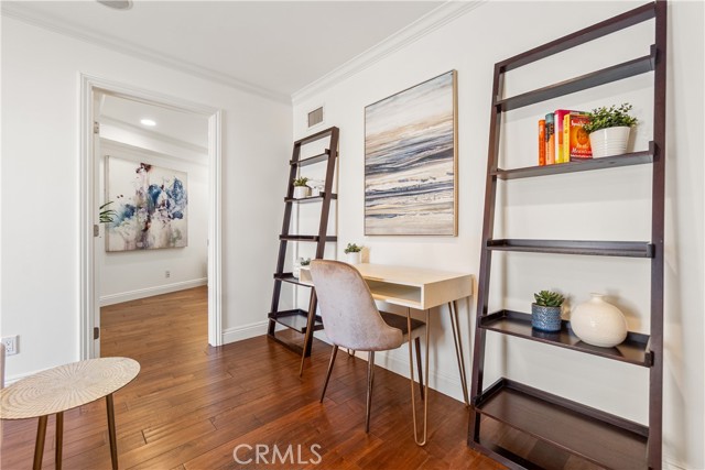 Detail Gallery Image 27 of 74 For 1077 10th St, Hermosa Beach,  CA 90254 - 4 Beds | 3/1 Baths