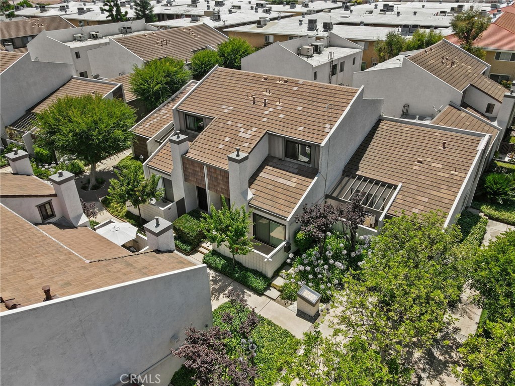 https://media.crmls.org/medias/36a52ff8-f944-4449-9edb-8f81361ae204.jpg?preset=X-Large