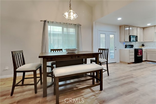 Detail Gallery Image 11 of 75 For 1947 Shadow Park Dr., Turlock,  CA 95380 - 3 Beds | 2 Baths