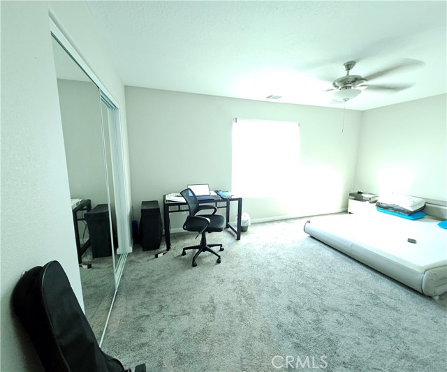 18010 Seaforth Street, Hesperia CA: https://media.crmls.org/medias/36a5d06f-04b8-42db-bee6-0932b85bf77a.jpg