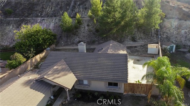 Detail Gallery Image 3 of 17 For 1952 Adobe, Corona,  CA 92882 - 3 Beds | 2 Baths