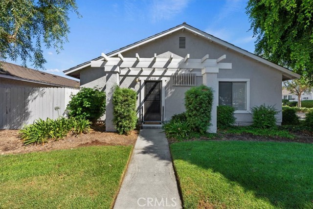 2318 Blackfoot Avenue, Placentia CA: https://media.crmls.org/medias/36a611fa-122d-4bee-adb1-97d8a3a41b12.jpg