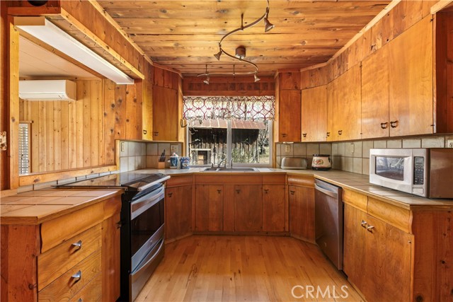 Detail Gallery Image 14 of 65 For 10536 Highway 175, Kelseyville,  CA 95451 - 2 Beds | 2 Baths