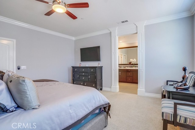 Detail Gallery Image 31 of 75 For 22057 Barrington Way, Valencia,  CA 91350 - 3 Beds | 2/1 Baths