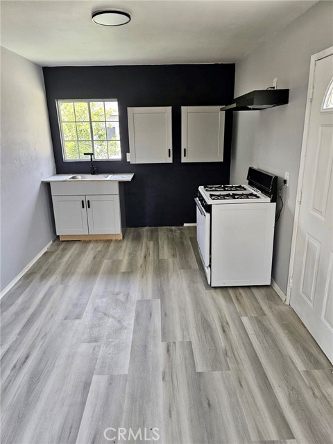 Detail Gallery Image 13 of 16 For 340 W Congress, Colton,  CA 92324 - 3 Beds | 2 Baths