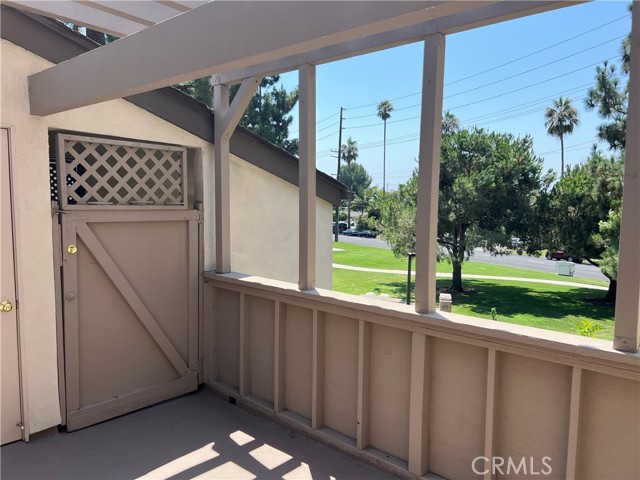 1350 F Cabrillo Park Drive, Santa Ana CA: https://media.crmls.org/medias/36a7b8c1-e878-42fa-a12c-79cb9d786525.jpg