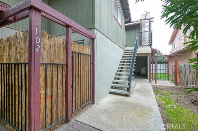 Detail Gallery Image 5 of 19 For 521 W Ashlan, Clovis,  CA 93612 - – Beds | – Baths