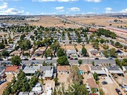 522 E Avenue P14, Palmdale CA: https://media.crmls.org/medias/36a8d08b-3519-4d30-bd62-828c4f83defd.jpg