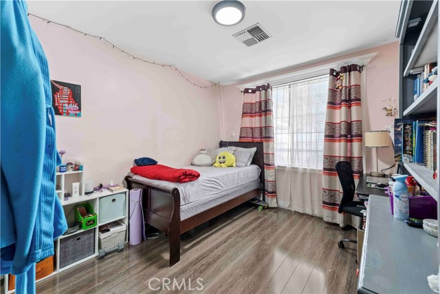 Image 7 of 15 For 4363 Deland  