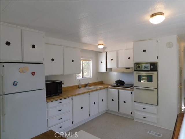 Detail Gallery Image 50 of 67 For 45985 Cottonwood Rd, Newberry Springs,  CA 92365 - 4 Beds | 5/1 Baths