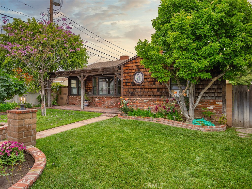 1234 N Ontario StreetBurbank img 2