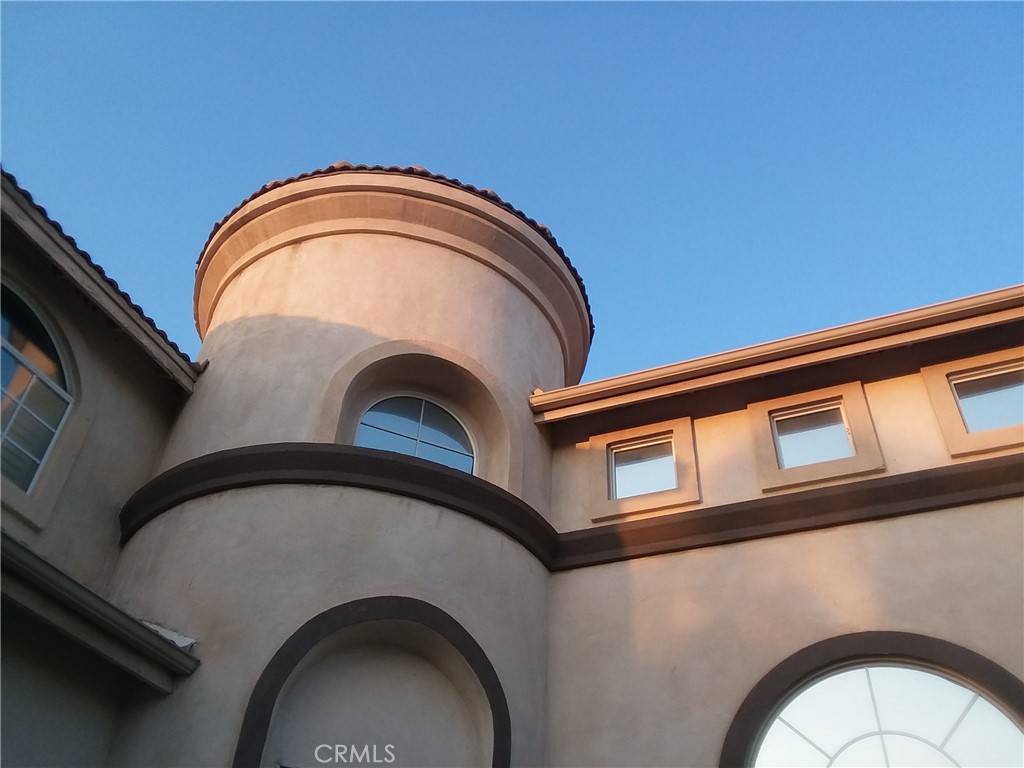 43 Valencia Lane, Redlands, CA 92374