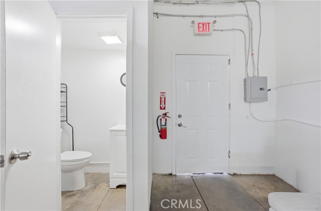 Image 6 of 26 For 8317 Whittier