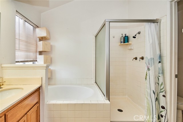 Detail Gallery Image 33 of 49 For 9615 Shadow Springs Dr, Moreno Valley,  CA 92557 - 4 Beds | 3 Baths