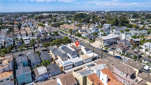 626 9th Street, Huntington Beach CA: https://media.crmls.org/medias/36aec0a4-985c-45a0-a04e-fa09af42bdc6.jpg