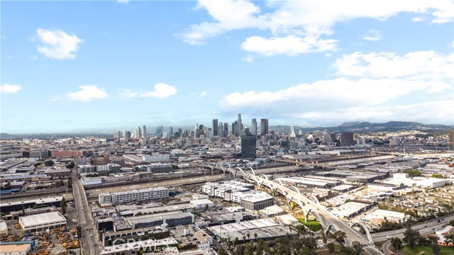 Detail Gallery Image 31 of 31 For 949 Hollins St, Los Angeles,  CA 90023 - 3 Beds | 1 Baths