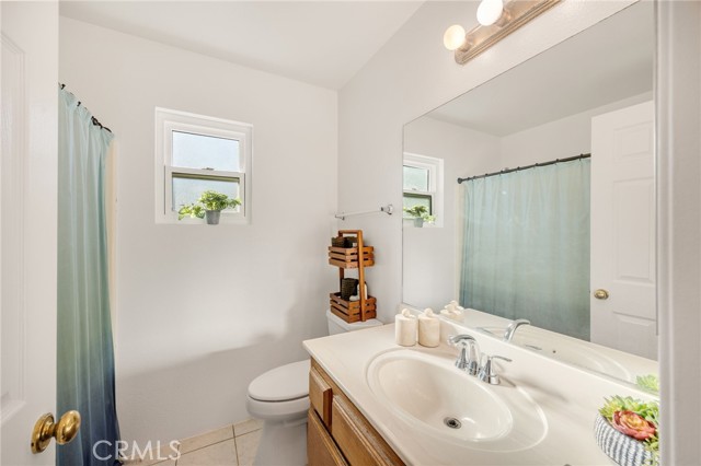 Detail Gallery Image 21 of 27 For 109 E 9th, Azusa,  CA 91702 - 4 Beds | 3 Baths