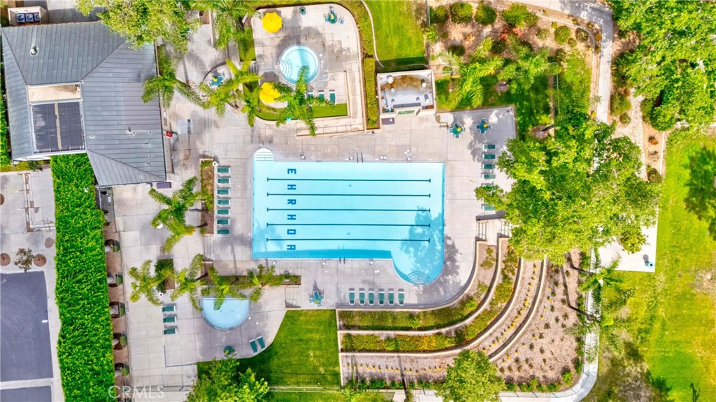 https://media.crmls.org/medias/36af317a-529a-469f-a315-a3343fe9fb80.jpg?preset=X-Large