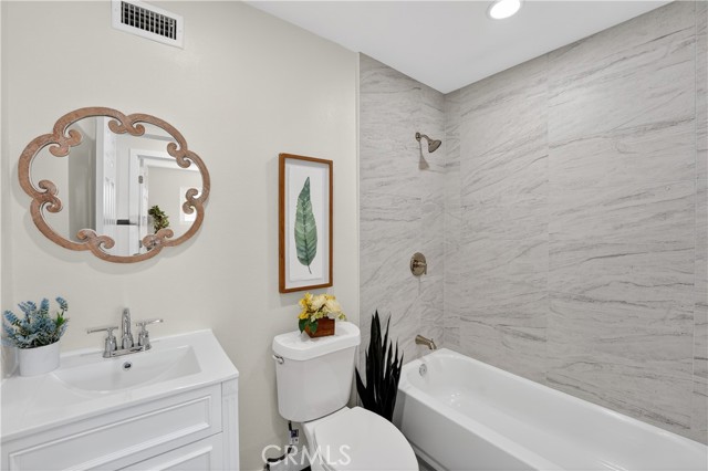 Detail Gallery Image 21 of 34 For 3248 E Point Cedar Dr, West Covina,  CA 91792 - 3 Beds | 2 Baths