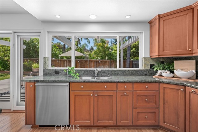 26536 Morena Drive, Mission Viejo CA: https://media.crmls.org/medias/36b00788-ef25-458e-be94-91d4349a8cf7.jpg