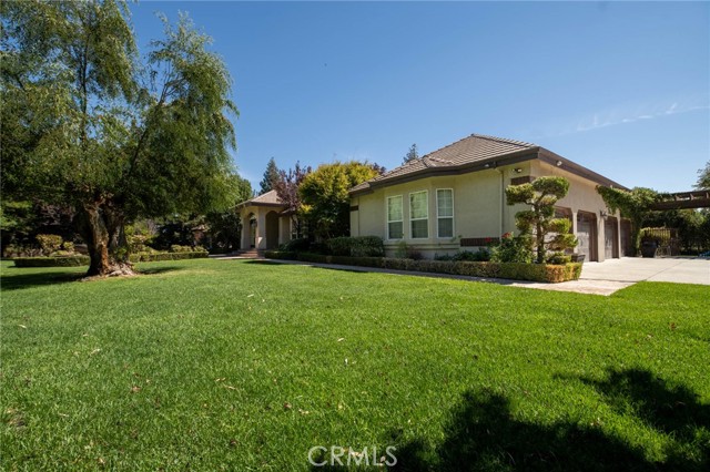 Detail Gallery Image 14 of 47 For 18806 S Nancy Emilia Ct, Tracy,  CA 95304 - 5 Beds | 4 Baths