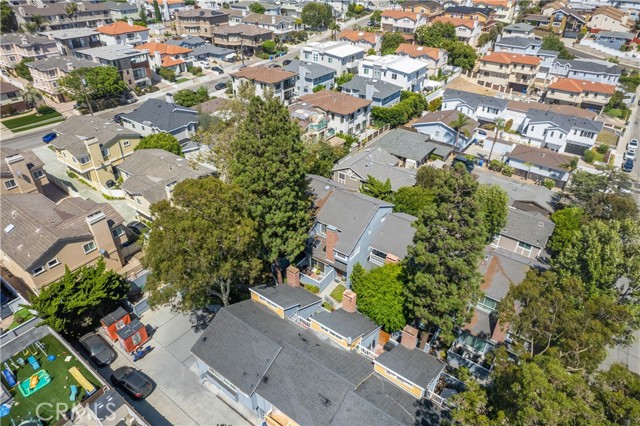 1917 Nelson Avenue, Redondo Beach, California 90278, 3 Bedrooms Bedrooms, ,2 BathroomsBathrooms,Residential,Sold,Nelson,SB22174600