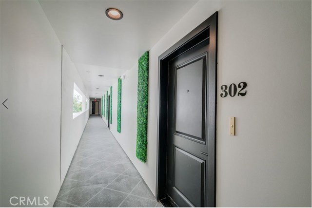 7018 Alabama Avenue, Canoga Park CA: https://media.crmls.org/medias/36b160a7-d76d-4865-9305-48ddf54c239b.jpg