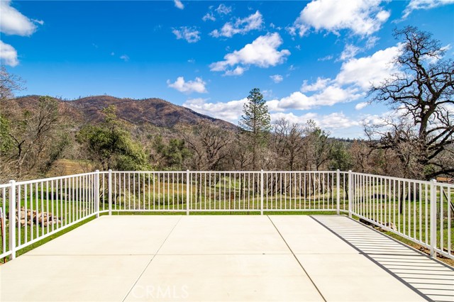 Detail Gallery Image 5 of 55 For 6096 Carter Rd, Mariposa,  CA 95338 - 3 Beds | 2 Baths