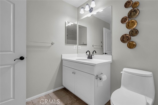 2151 Atlantic Avenue, Long Beach CA: https://media.crmls.org/medias/36b391f3-08aa-4fc0-8c14-988a798accf6.jpg