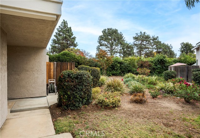 Detail Gallery Image 4 of 38 For 110 Canyon Oak Cir, Pomona,  CA 91767 - 3 Beds | 2/1 Baths