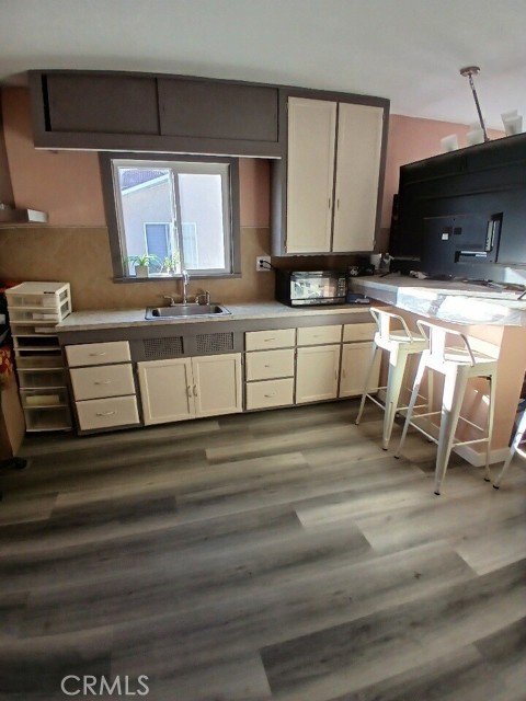 Detail Gallery Image 7 of 25 For 8152 Whitaker, Buena Park,  CA 90621 - 4 Beds | 2 Baths