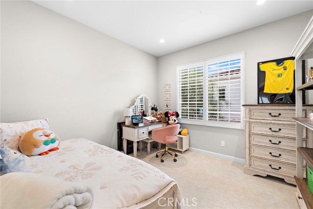 Detail Gallery Image 11 of 17 For 131 Soaring Eagle, Irvine,  CA 92618 - 4 Beds | 3/1 Baths