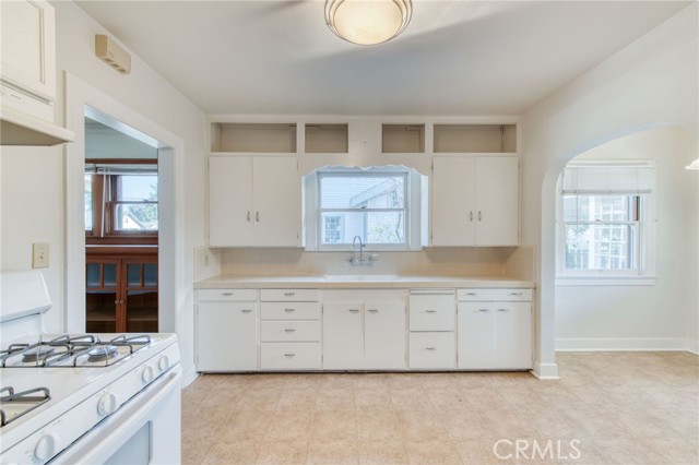 Detail Gallery Image 18 of 35 For 1011 N Thorne Ave, Fresno,  CA 93728 - 3 Beds | 1 Baths