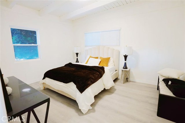 Detail Gallery Image 11 of 26 For 3813 W 173rd, Torrance,  CA 90504 - 4 Beds | 2 Baths