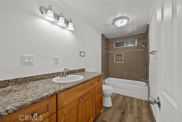 3524 E Avenue R, Palmdale CA: https://media.crmls.org/medias/36b7a7dd-afb6-4843-a416-03f22fdbd341.jpg