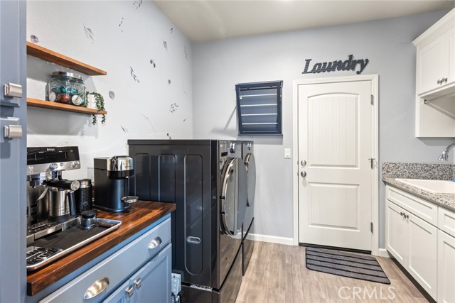 Detail Gallery Image 12 of 34 For 3465 Shaker Ln, Chico,  CA 95973 - 3 Beds | 2 Baths