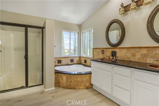 Detail Gallery Image 18 of 39 For 71 Villa Valtelena, Lake Elsinore,  CA 92532 - 5 Beds | 3 Baths