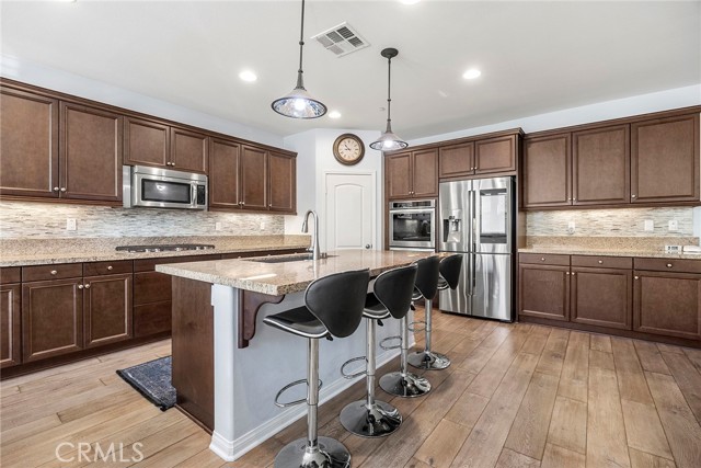 Detail Gallery Image 9 of 52 For 26261 Santiago Canyon, Corona,  CA 92883 - 5 Beds | 4/1 Baths