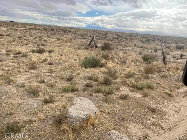 0 65th St. W & Ave G-4, Lancaster CA: https://media.crmls.org/medias/36bddf2d-5439-4a33-b468-380bced79dcb.jpg