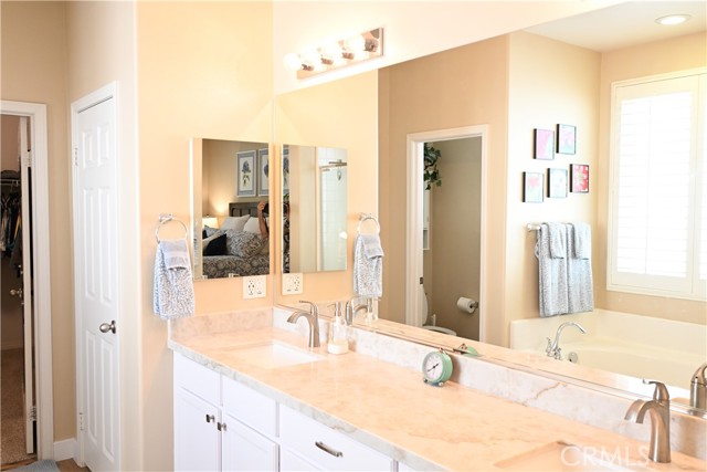 12076 18th Street, Yucaipa CA: https://media.crmls.org/medias/36bf25c7-8fe3-484a-889a-1d2e62b5616b.jpg