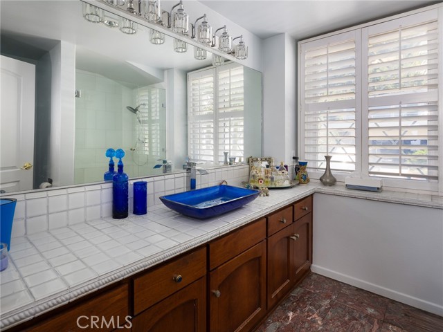 Detail Gallery Image 27 of 41 For 30040 Grandpoint Ln, Rancho Palos Verdes,  CA 90275 - 3 Beds | 3 Baths