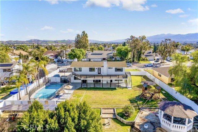 2416 Hialeah Circle, Norco CA: https://media.crmls.org/medias/36bfce59-58bc-4b25-8581-74fc55cbebb9.jpg