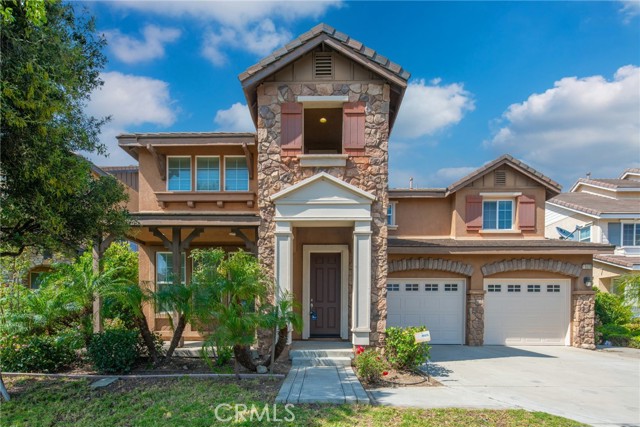 Detail Gallery Image 2 of 50 For 15688 Portenza Dr, Fontana,  CA 92336 - 4 Beds | 4 Baths