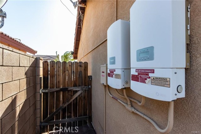 8961 Newcastle Avenue, Hesperia CA: https://media.crmls.org/medias/36c089cf-d7b4-4132-aefe-331537111f6d.jpg